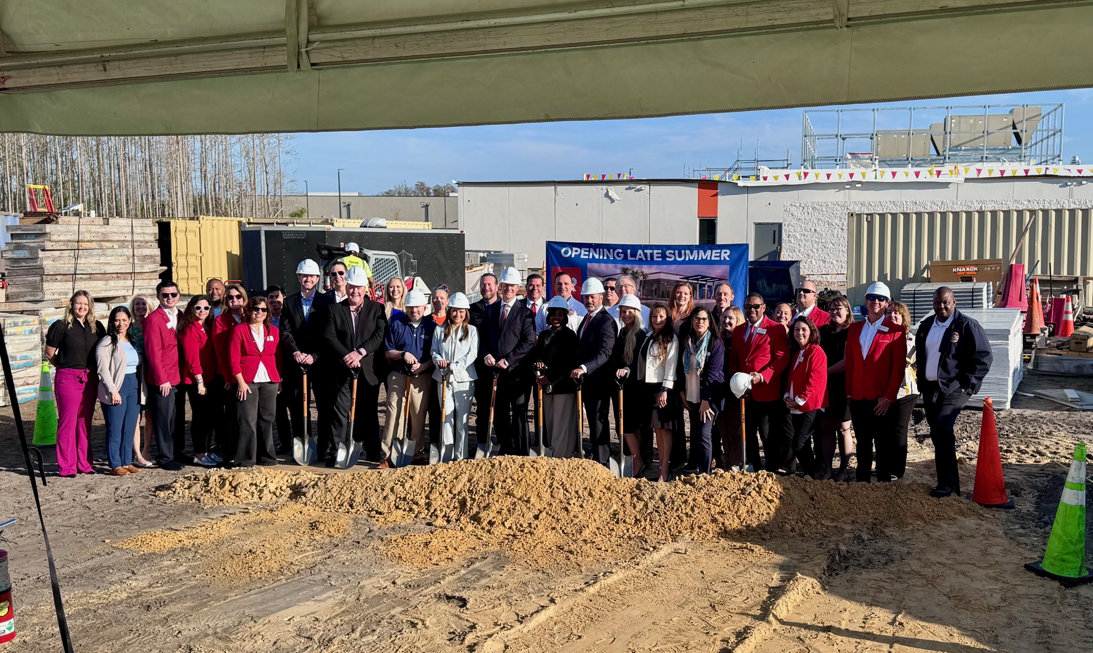 Winter Garden community leaders and HCA Florida Healthcare colleagues meet to break ground at HCA Florida West Orange Emergency