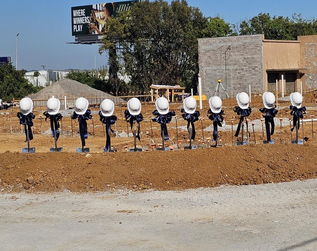 Pictured are leadership from TriStar Skyline and TriStar Health, along with physicians and dignitaries, shoveling dirt at the groundbreaking for TriStar East Nashville ER.