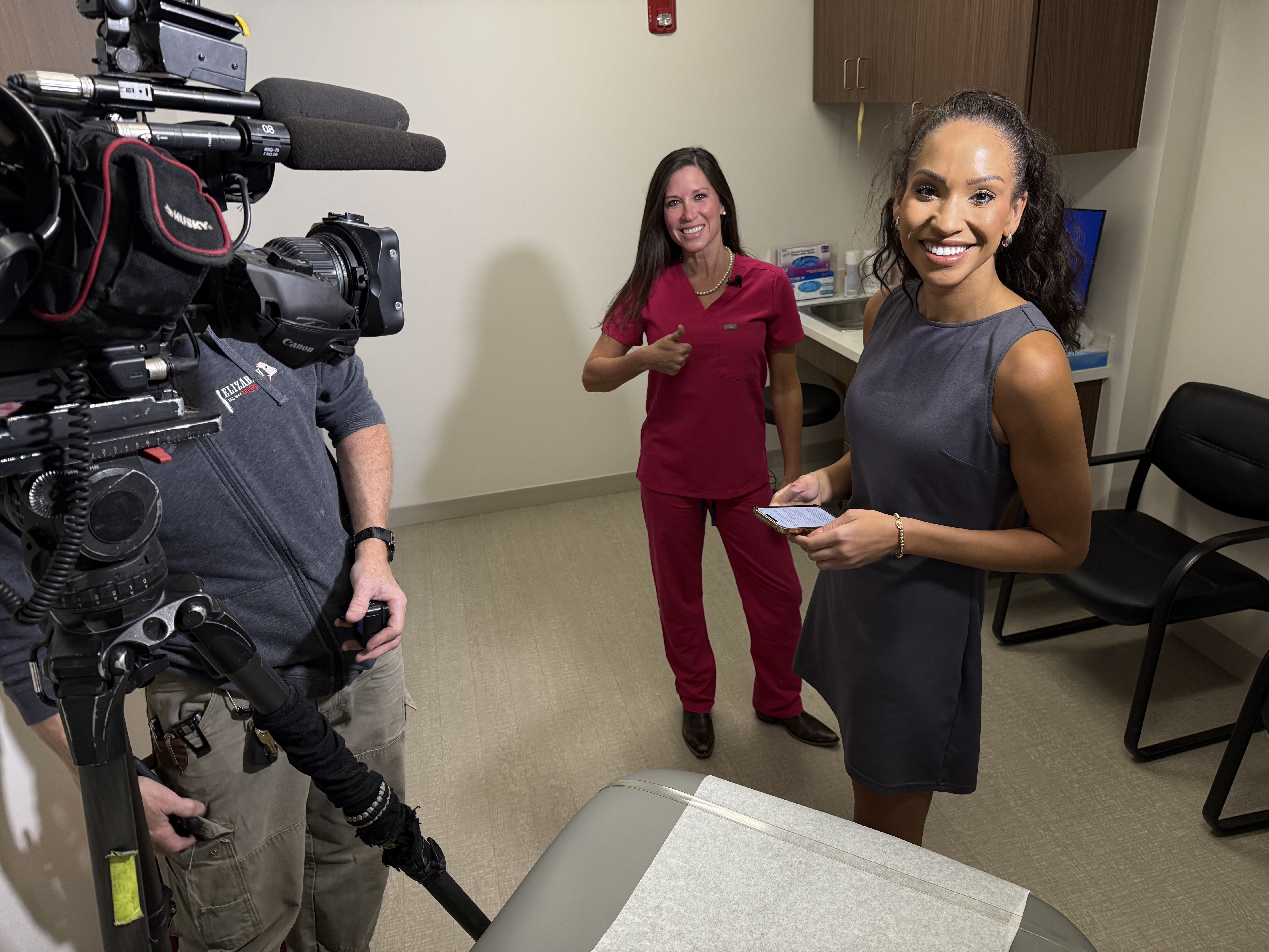Dr. Griffith and the reporter prepare for an interview.