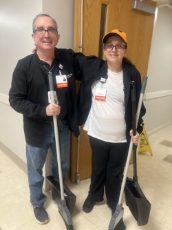 A participant in the Parc Center for Disabilities programs volunteers at HCA Florida Northside Hospital as part of a job training program