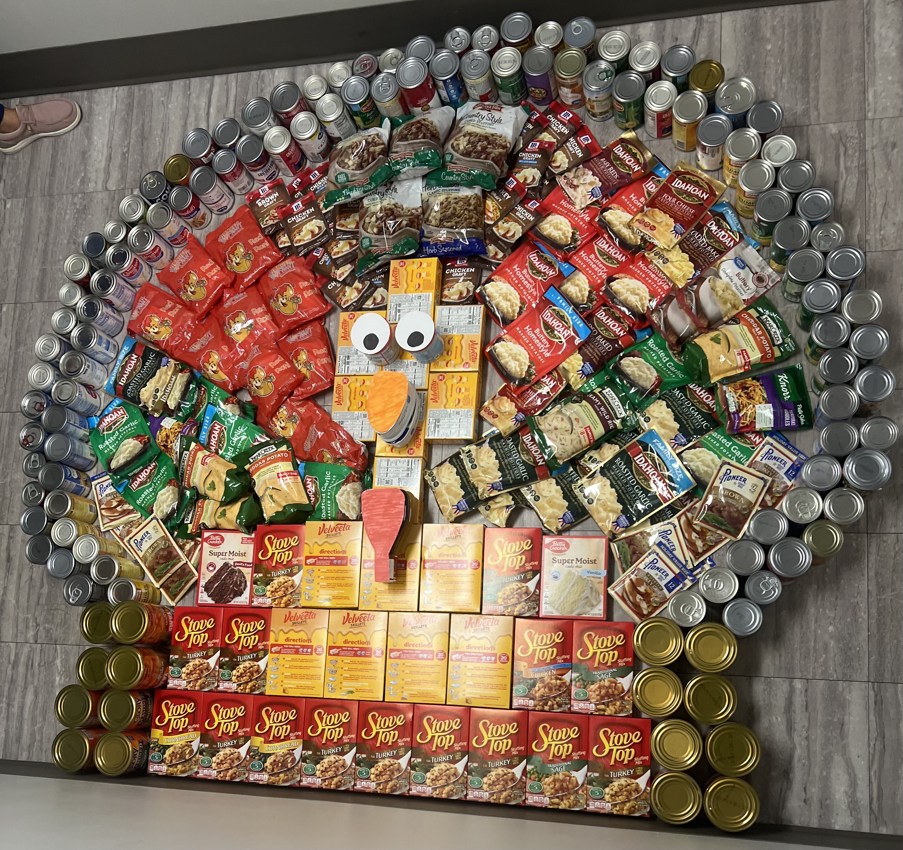 Food items made to look like a turkey.