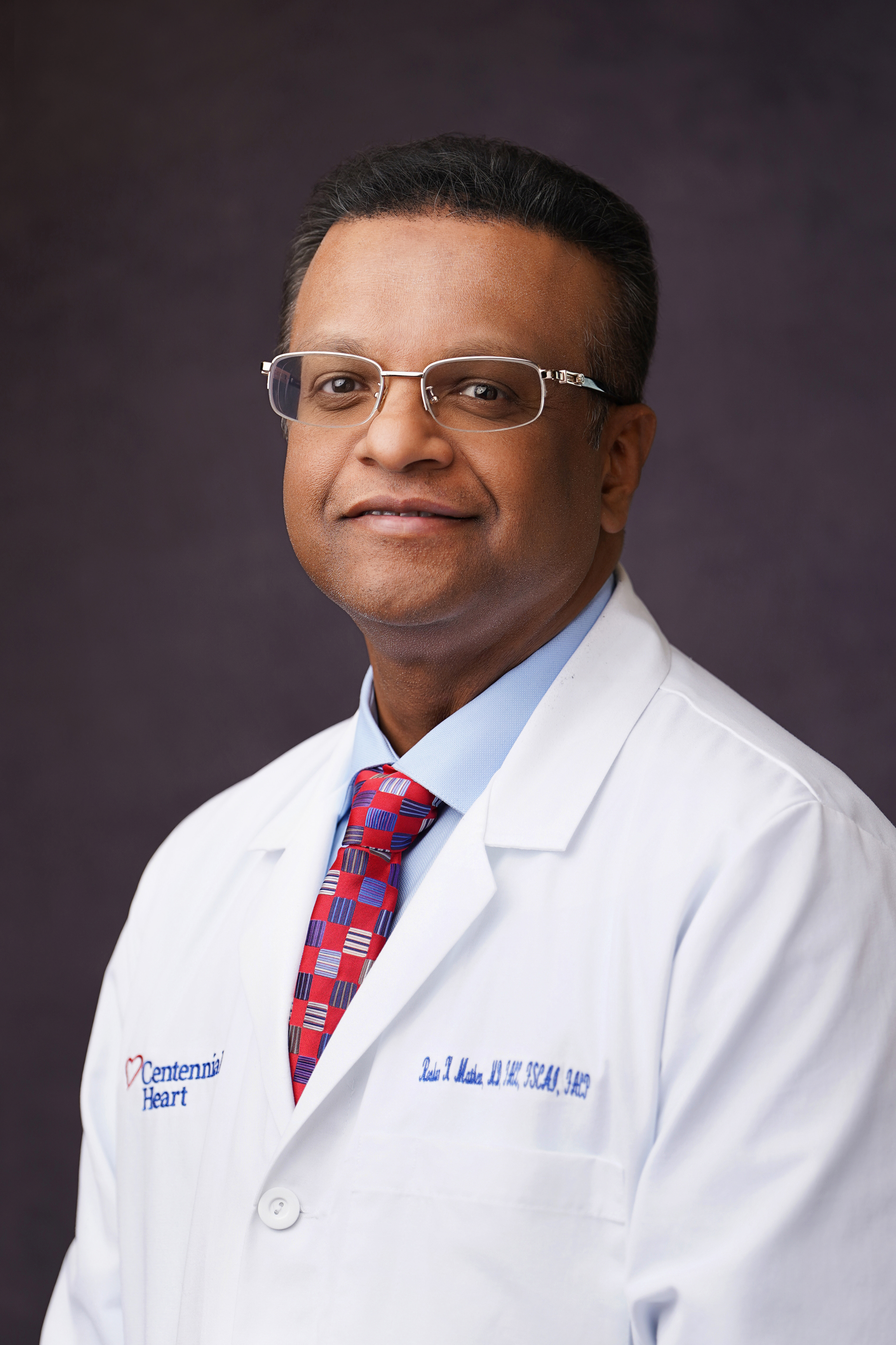 Dr. Roshan Mathew professional headshot photo