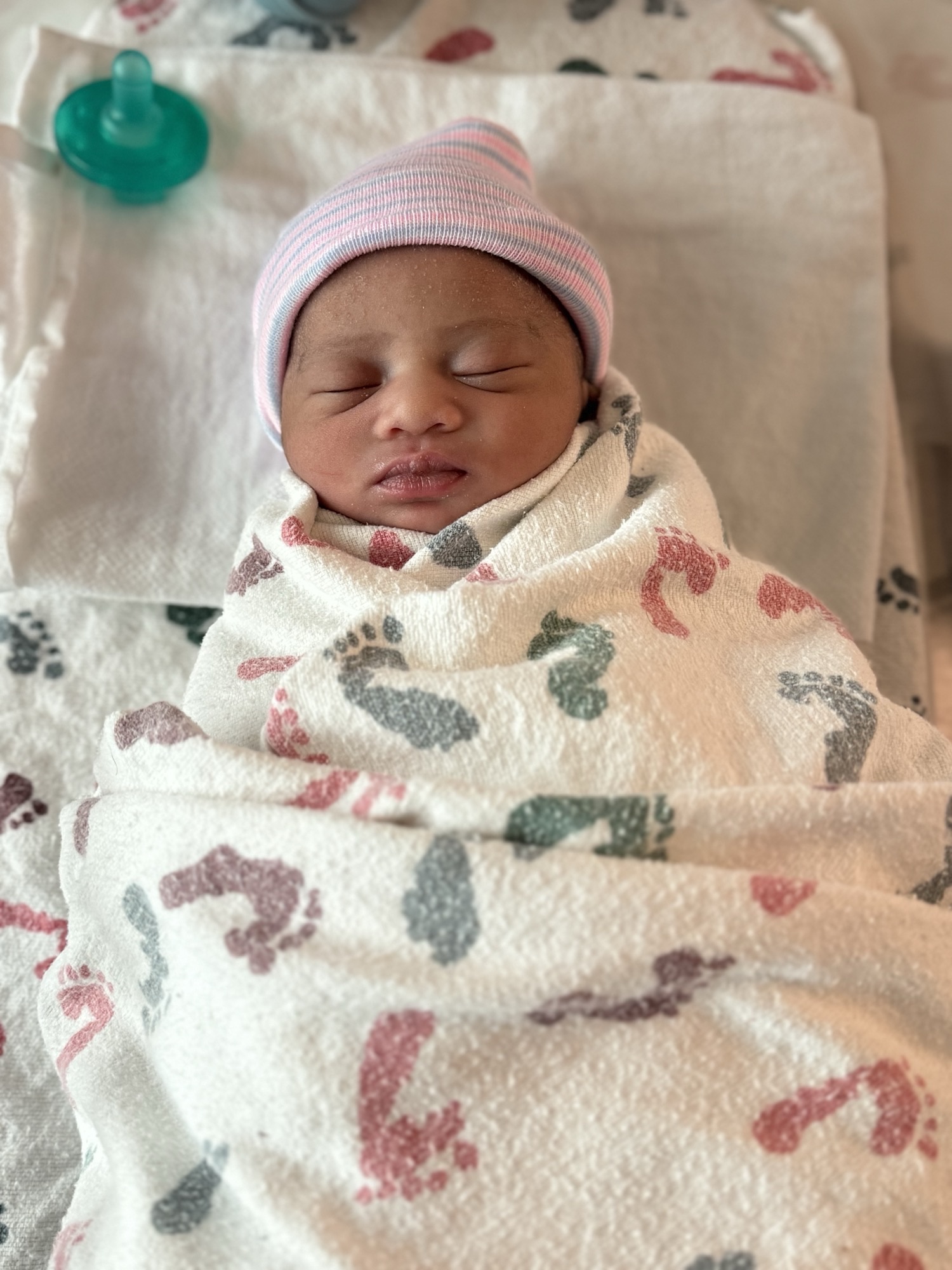 Baby Eliza was the first baby born in 2026 at HCA HealthONE Rose.