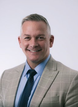 Walter Long professional headshot.