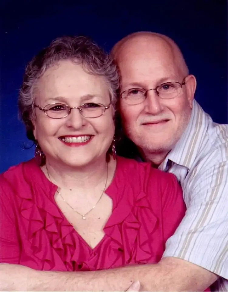 Photo of Rosie Birdwell and her husband.