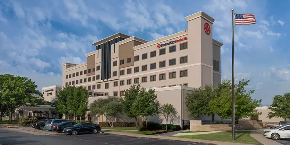 Med CIty North Hills Hospital Building