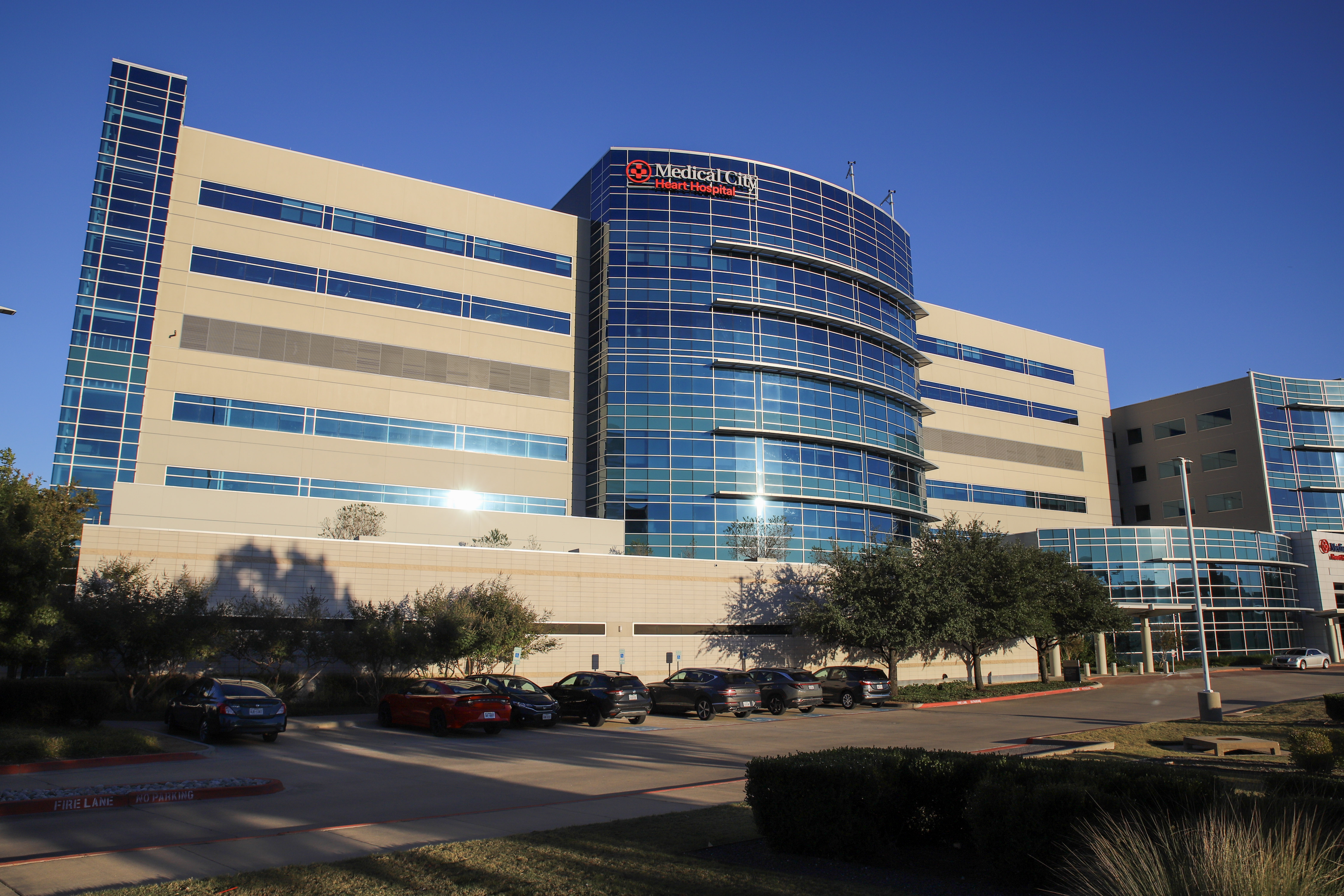 Exterior of Medical City Heart Hospital.