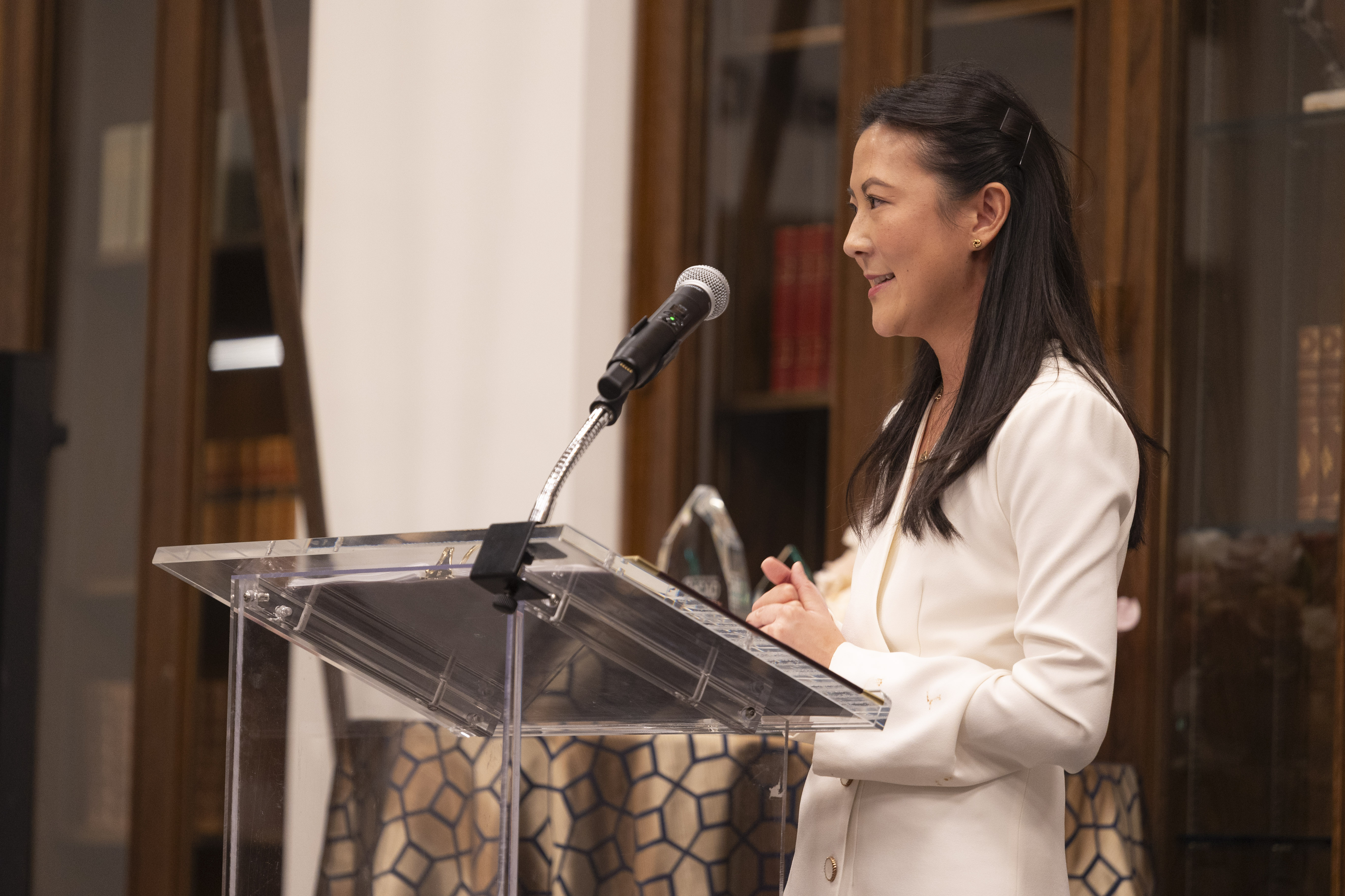 Esther Kwon CEO of Methodist Hospital Texsan accepting the award.