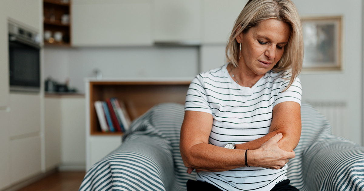 When should you go to an urgent care center.