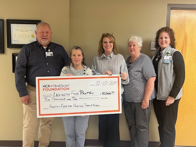 Darrel Box, LRHC CEO Holly Scott, Lexington Food Pantry Director Pam Johnson, LRHC Admin Director Support Services Debbie Green, LRHC Admin Director Quality Kim Leakey, LRHC CNO