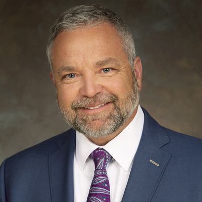 Dr. Kade Huntsman