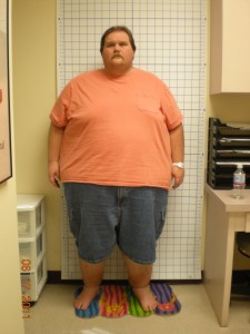 David Leach before his bariatric surgery, weighing nearly 530 pounds.