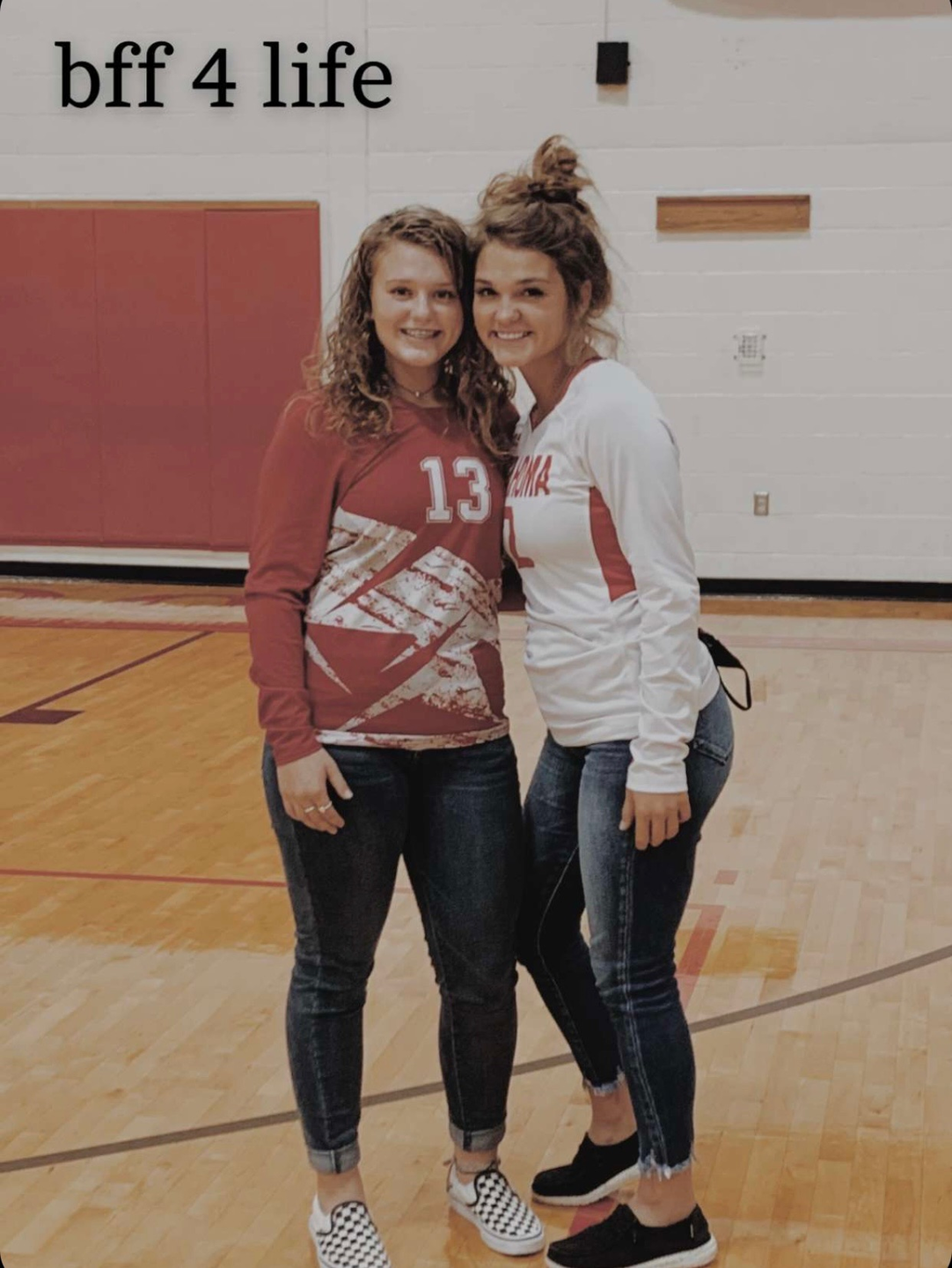 Photo showing of two sister Brynn and Madison Rodgers with their sport outfits.