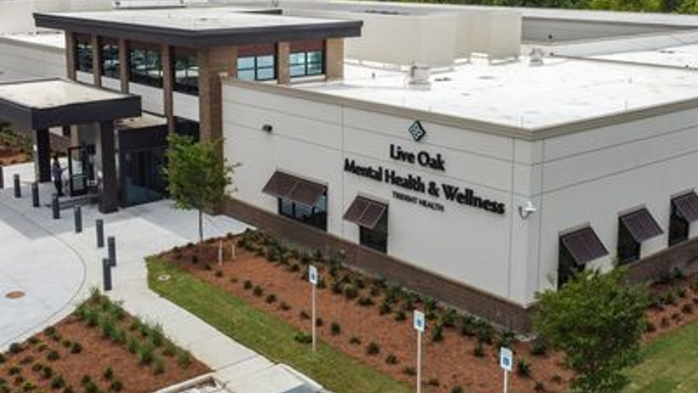 Newly opened Live Oak Mental Health & Wellnes building exterior. 