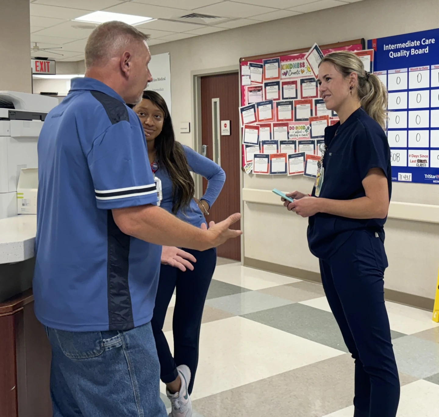 Beck presents nurse Taylor with cards and a personal thank you for his journey to recovery.