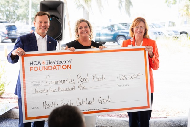 The HCA Healthcare Foundation awarded the Community Food Bank with a $25,000 Health Equity Catalyst Grant