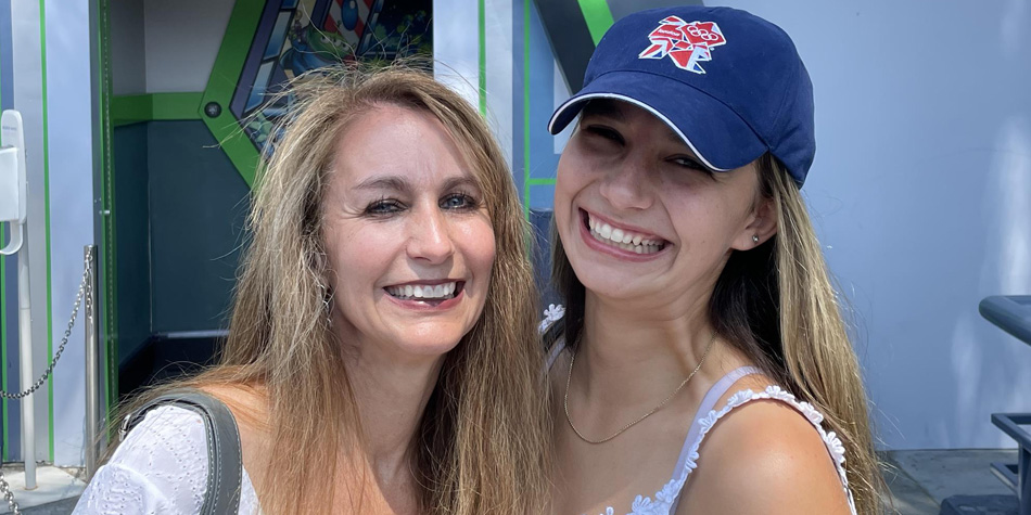 The scholarship winner, Alyssa, smiling with her mother, Jennifer.