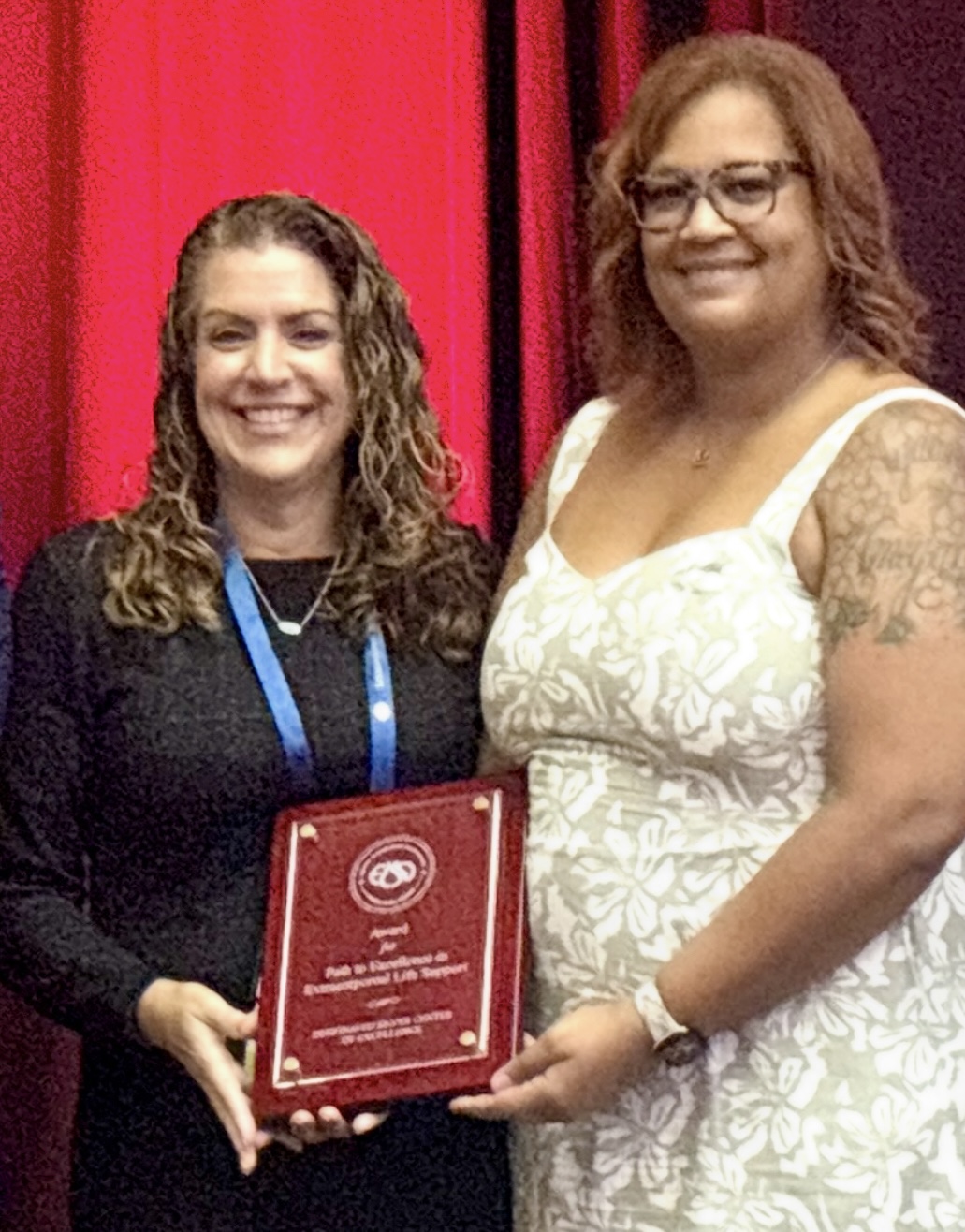 HCA Florida Memorial Hospital’s Donna Wagner, VP of Cardiovascular, Critical Care and Neurosciences with Trina Younger, MBA, BS, RRT, CES-A, CES-P, ECMO Coordinator, after receiving the award in Washington, DC on Saturday, September 27, 2025.