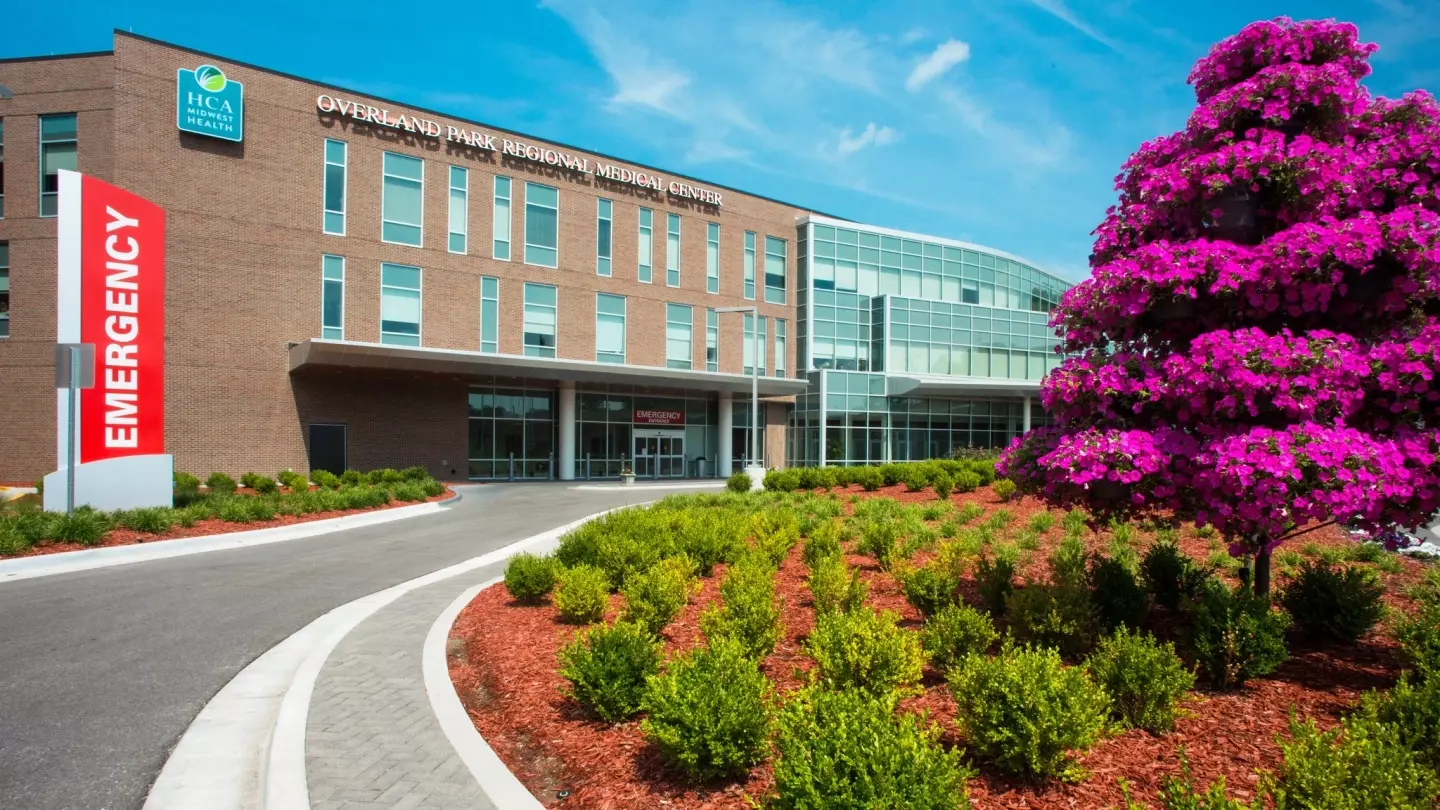 An exterior view of Overland Park Regional Medical Center.