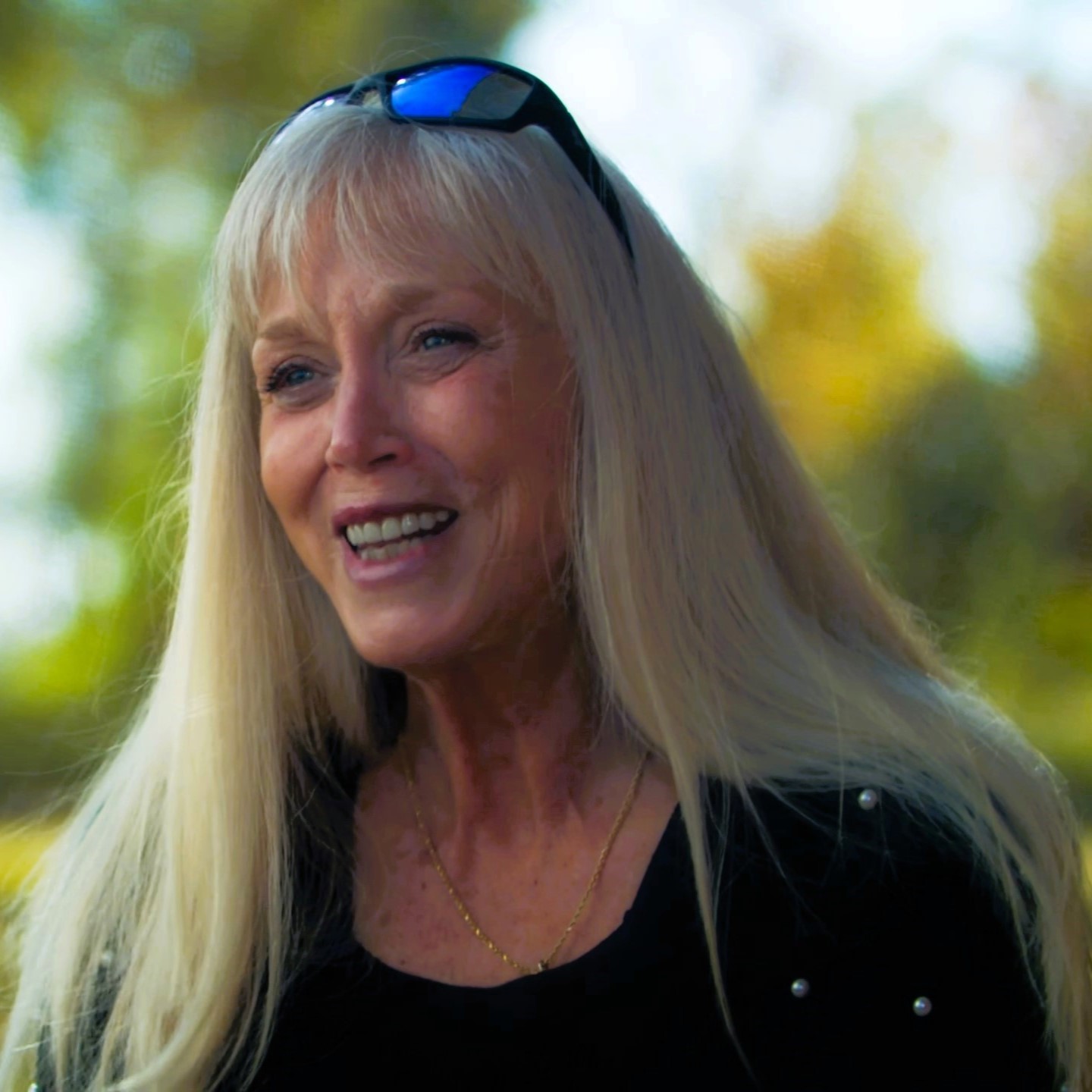Cindy Landers, smiles, after successful knee replacement surgery.
