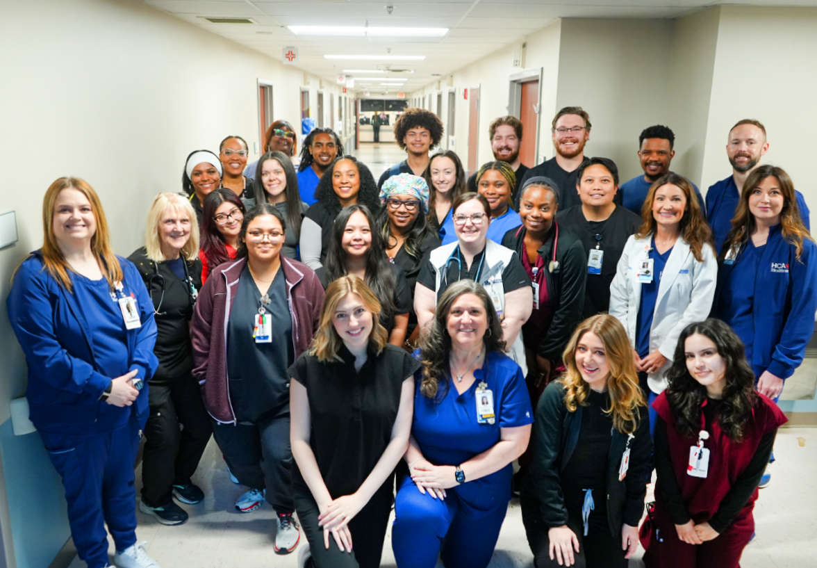 Group photo of colleagues from TriStar Centennial Medical Center's Tower 6 unit