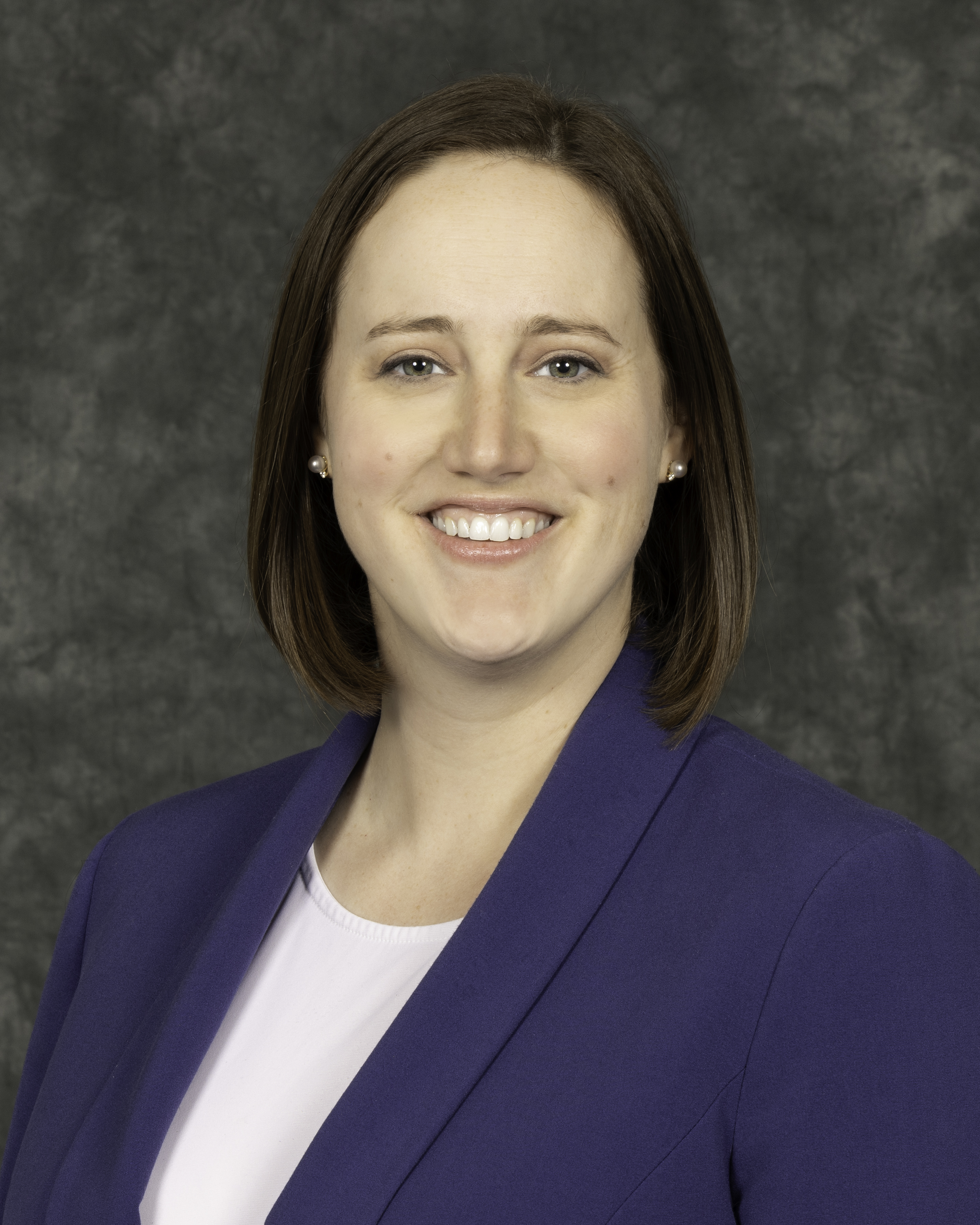 Whitney Babb professional headshot photo.