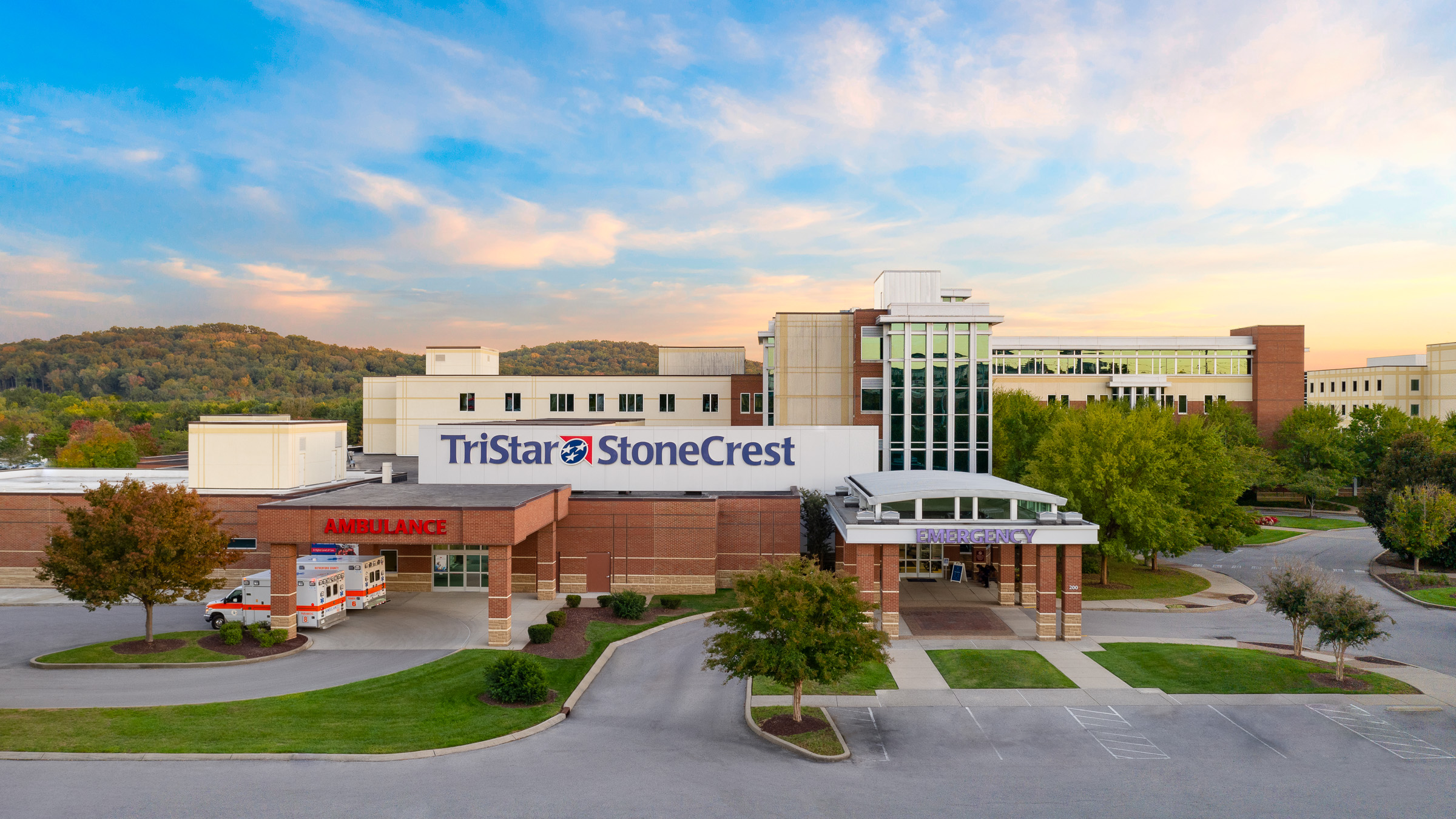 TriStar StoneCrest Medical Center building during daylight