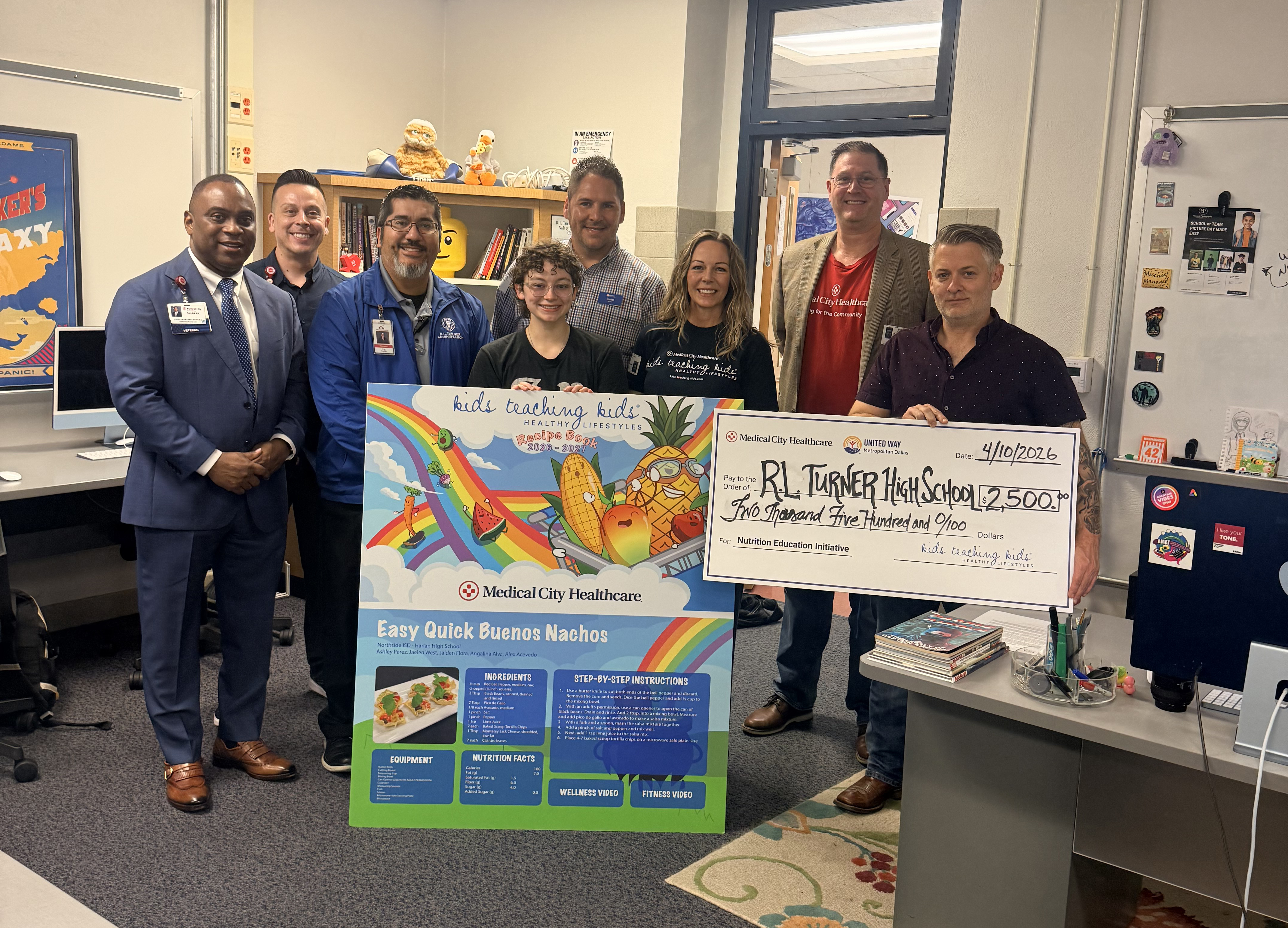 Sophia Wilson with leaders from Medical City Las Colinas, Medical City Healthcare and the United Way of Metropolitan Dallas